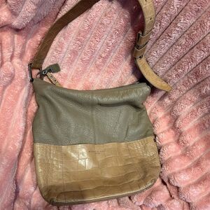 Kenneth Cole Women's Gray & Tan Leather Crossbody Bag